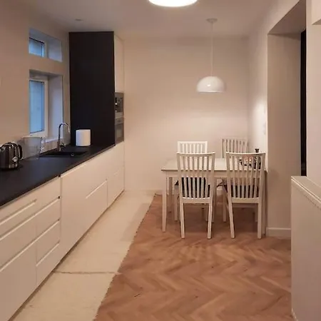 Buda-city House