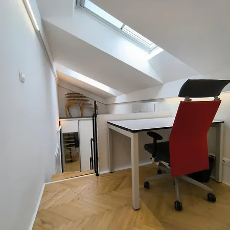 Buda-city House * 브라티슬라바